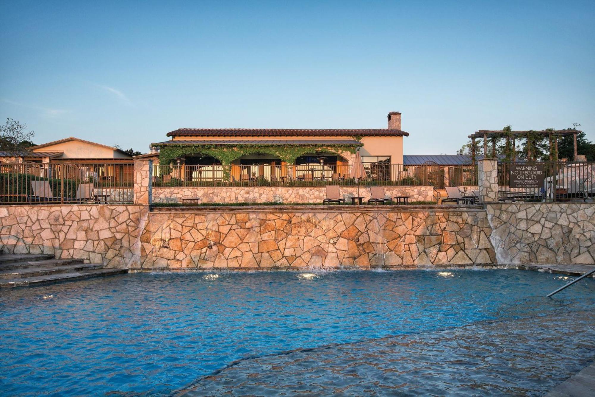 Worldmark Hunt - Stablewood Springs Resort Екстериор снимка